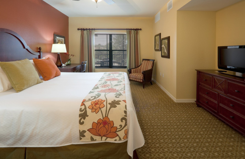 Guest room at Holiday Inn Club Vacations at Orange Lake Resort.