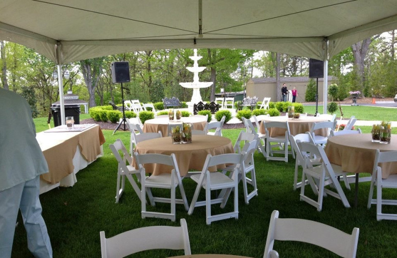 Weddings at Queen Anne Mansion and Resort.