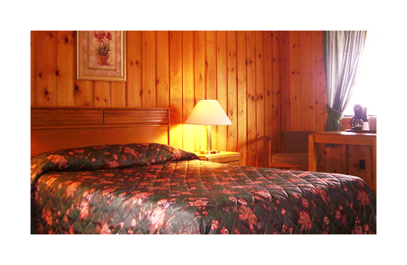 Guest room at Woodlake Inn.
