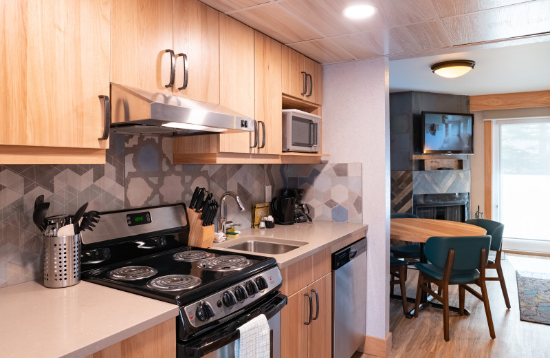 Guest kitchen at Tunnel Mountain Resort