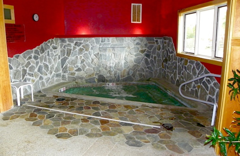 Hot tub at Fireside Inn & Suites at Lake Winnipesaukee.