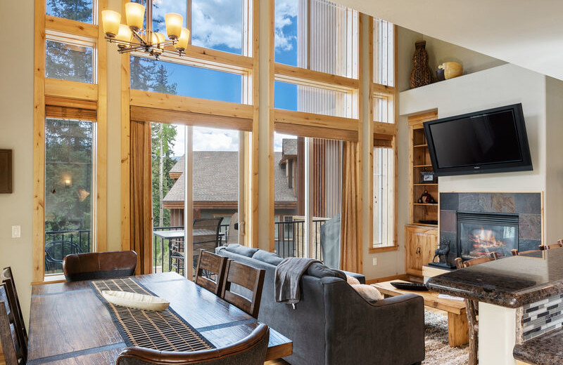 Rental living room at Durango Colorado Vacations.