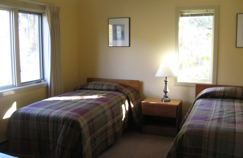 Guest bedroom at Cathedral Ledge Resort.