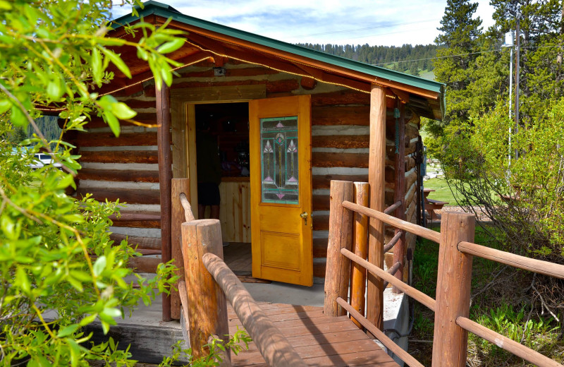 Dining at 320 Guest Ranch.