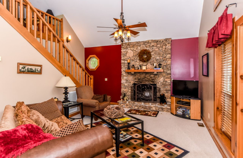 Cabin living room at Dogwood Cabins LLC.