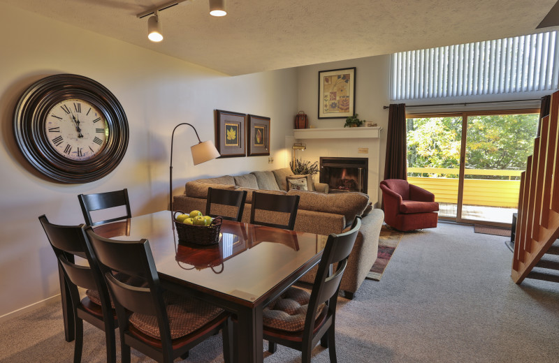 Guest room at Trout Creek Vacation Condominiums.