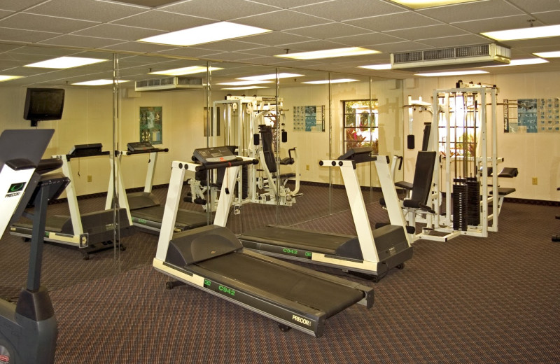 Fitness room at Maingate Lakeside Resort.