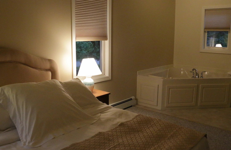 Cottage bedroom at The Lodge at Camden Hills.