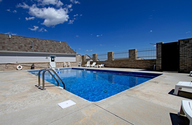 Pool at Lakestop Resort.