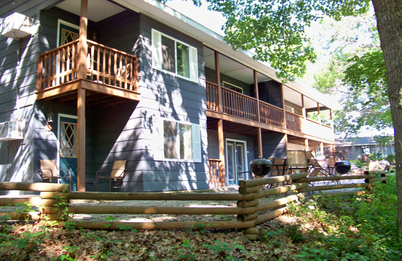 Timber Ridge apartments at Tribesman Resort.