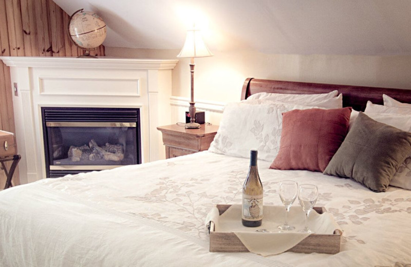 Guest room at Mountaintop Lodge at Lake Naomi.