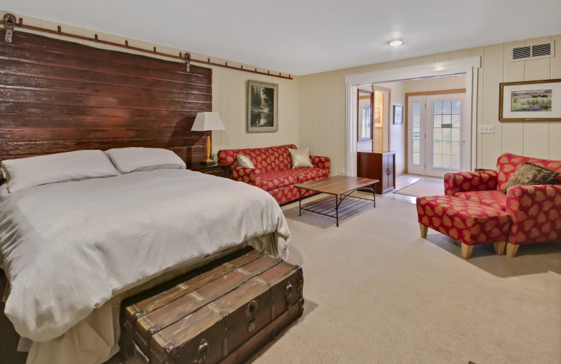 Guest room at 7 Point Ranch.