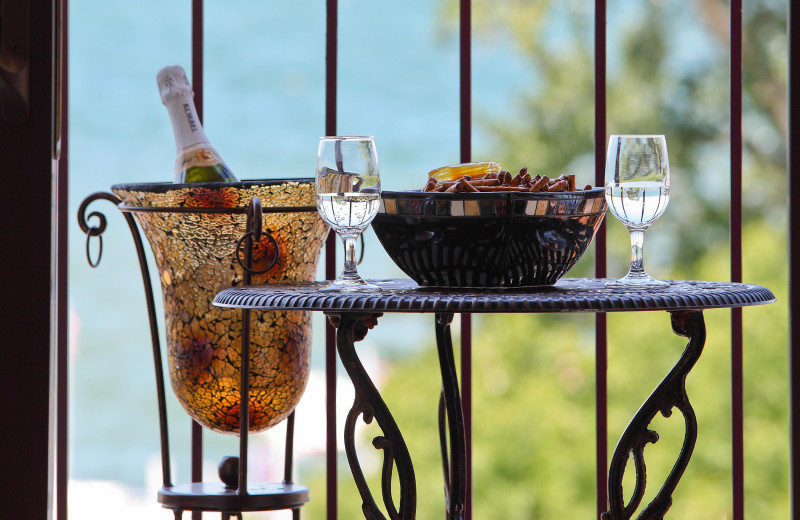 Guest balcony at Harbor Shores on Lake Geneva.