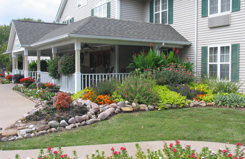 Exterior view of Rend Lake Recreation Complex.
