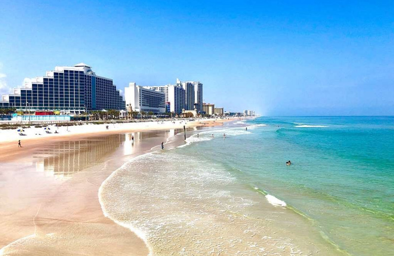 Exterior view of Hilton Daytona Beach Resort/Ocean Walk Village.