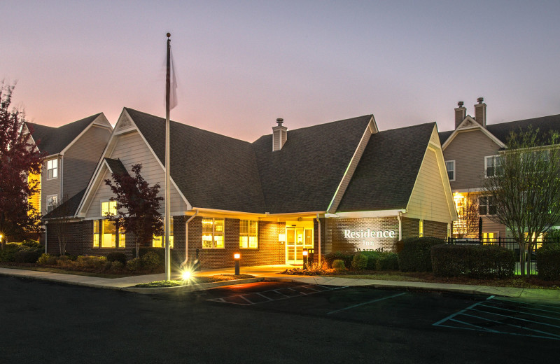 Exterior view of Residence Inn Columbus.