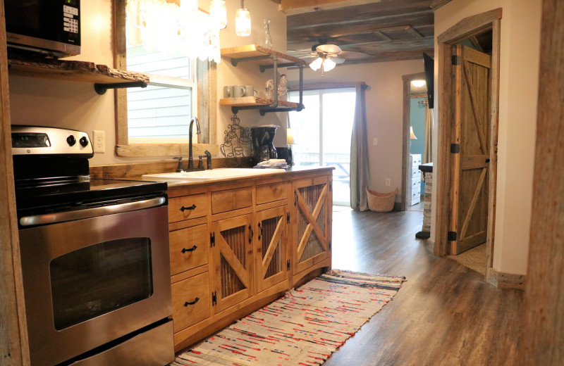 Cabin kitchen at Lynnhurst Family Resort.