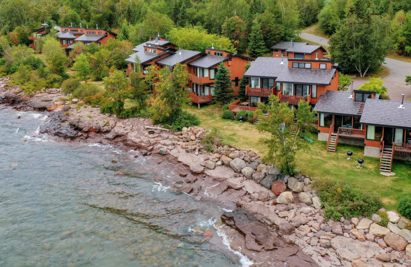 Exterior view of Lutsen Sea Villas.