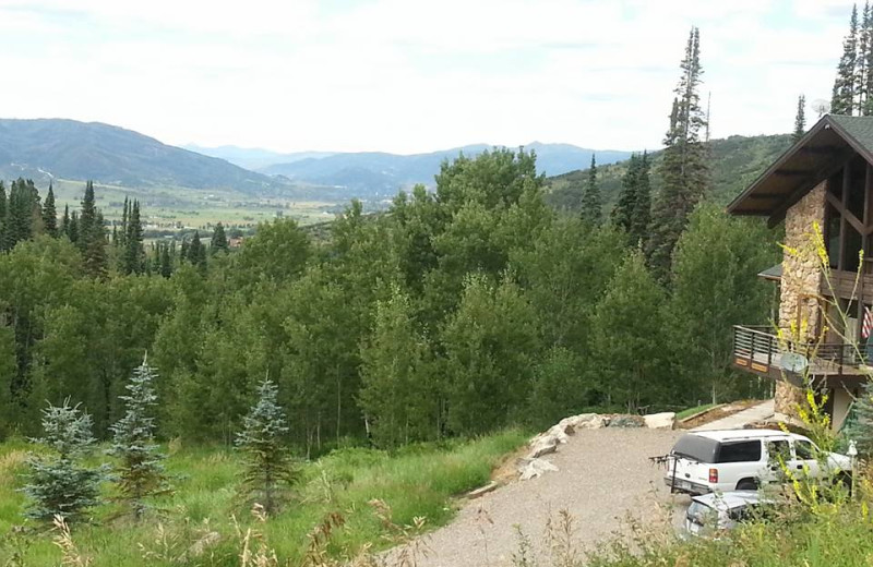 Exterior view of Aspen View Lodge.