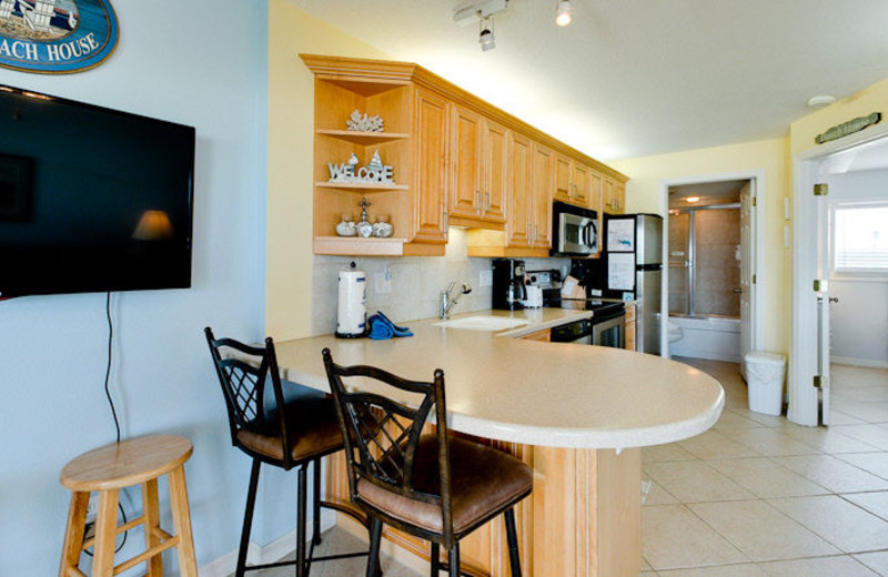 Rental kitchen at Island Real Estate.