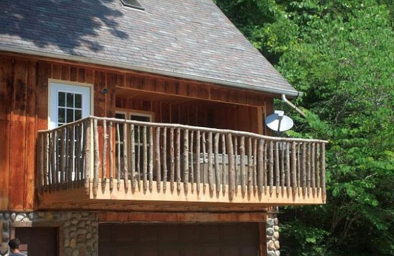 Cabin exterior at Red River Gorge Cabin Company.