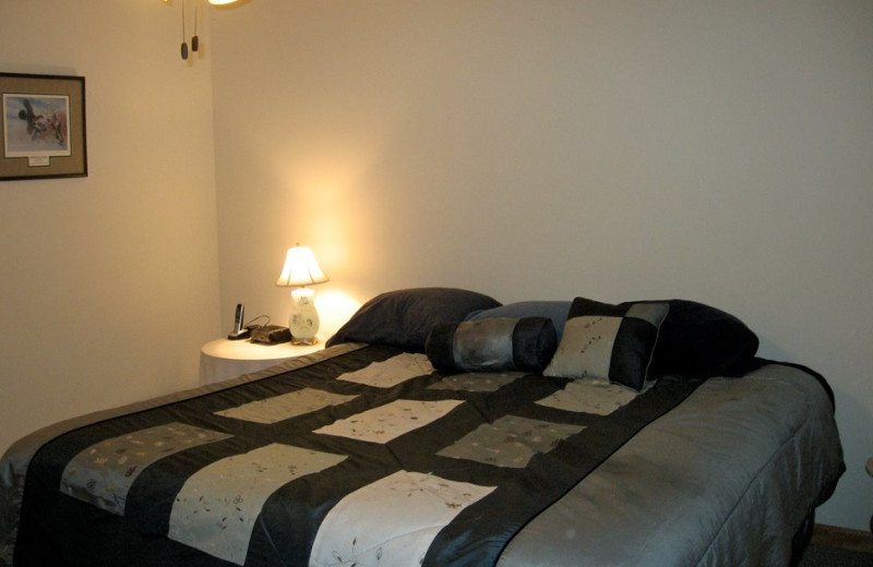 Rental bedroom at Northwoods Vacation Lodgings.