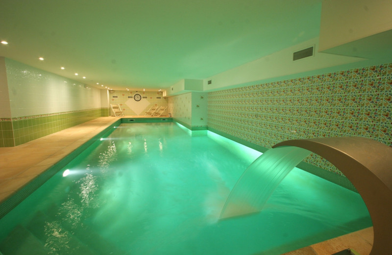 Indoor pool at Moulin de Daverdisse.