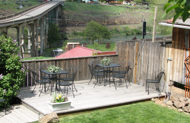 Patio Area at River Run Lodge 