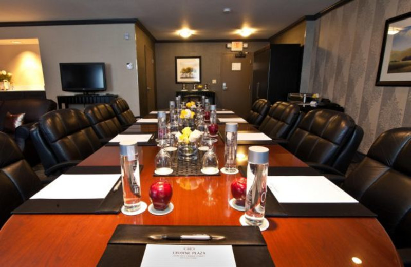 Board Room at Crowne Plaza Costa Mesa OC
