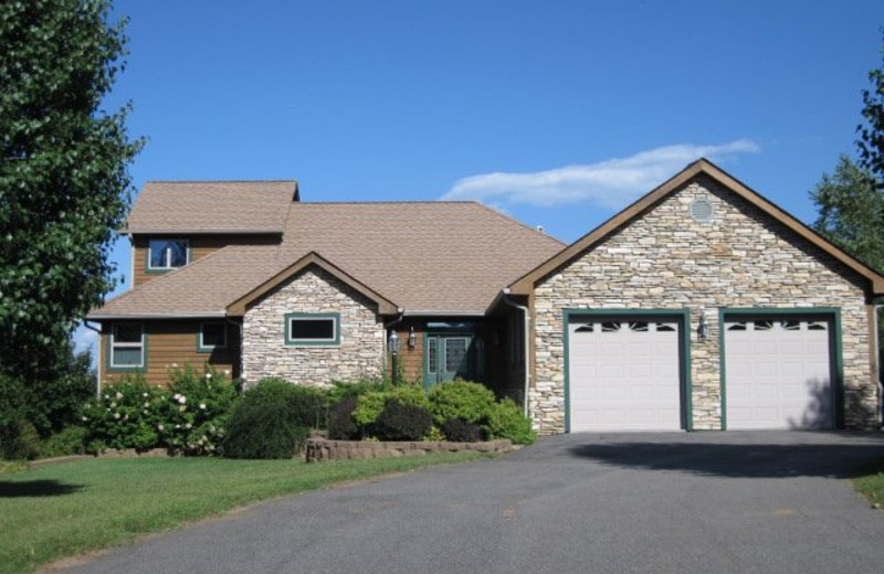 Rental exterior at Jefferson Landing.