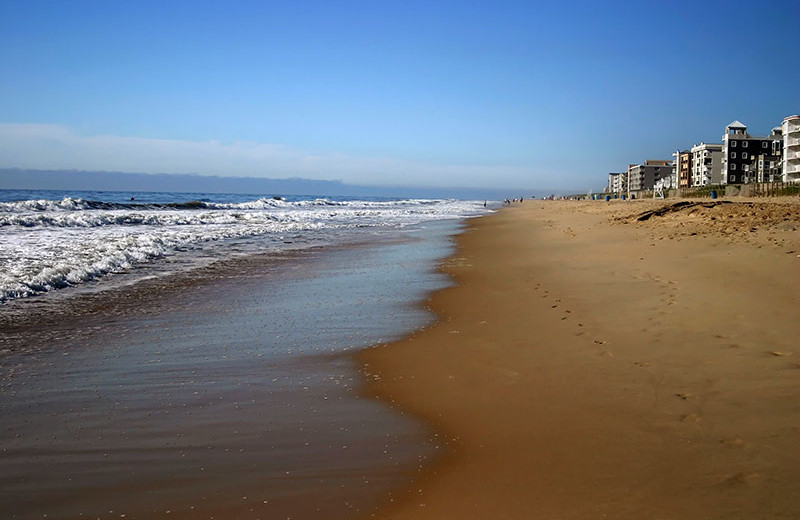 The beach at Seabonay Motel Ocean City.