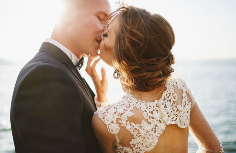 Weddings at Inn at the Pier.