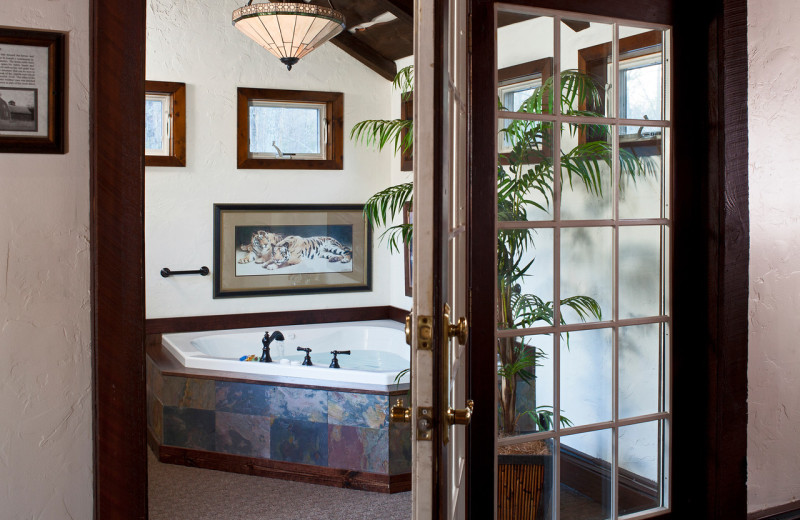 Guest bathroom at Inn At Lake Joseph.