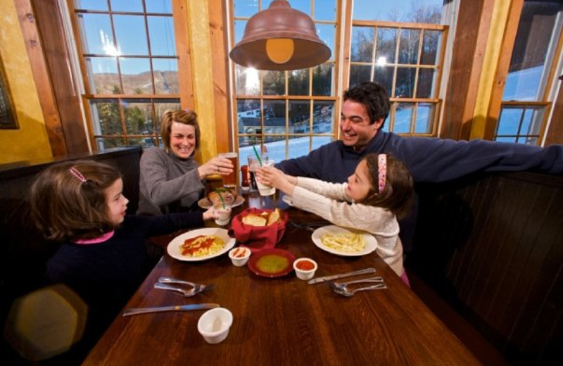 Family dining at Jiminy Peak Mountain Resort. 