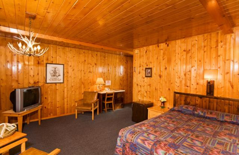 Suite Interior at Rainbow Valley Lodge