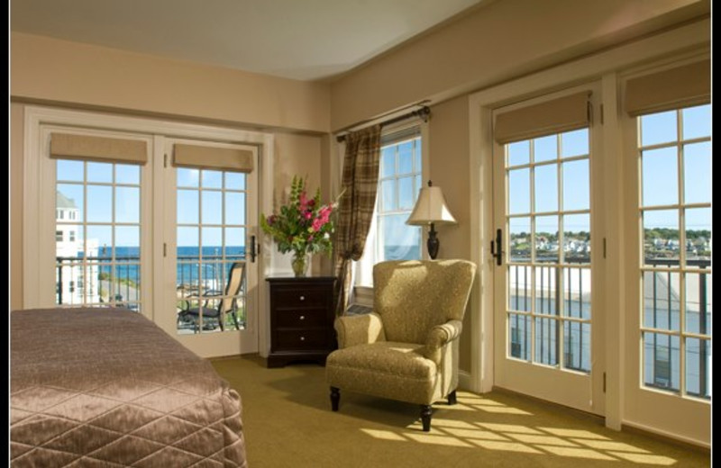 Guest room at Union Bluff Hotel.