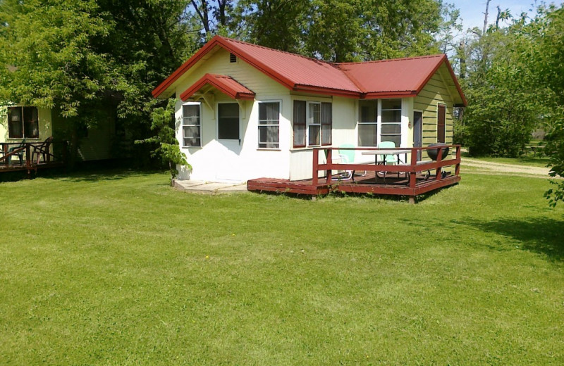 Cabin exterior at Woodlawn Resort & Campground.