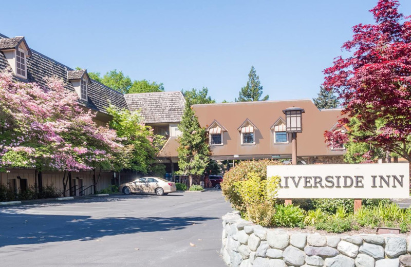 Exterior view of Riverside Inn.