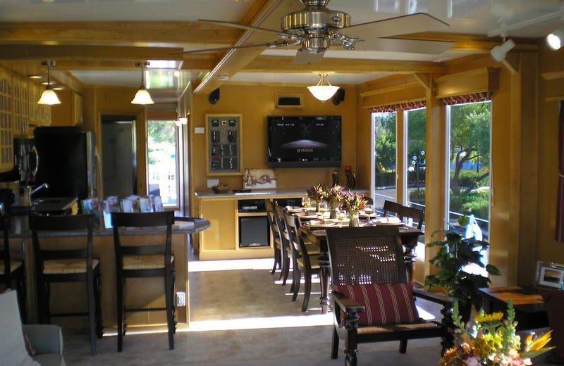 The 70' Gold interior houseboat at Antelope Point.