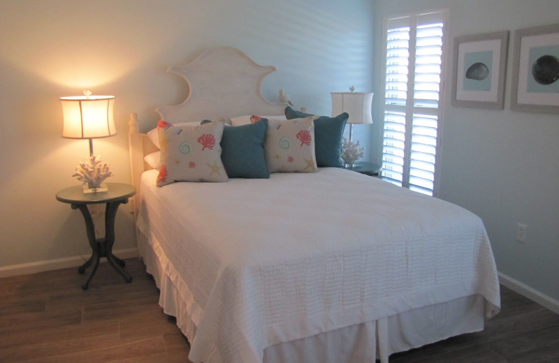 Rental bedroom at Crystal Waters Vacations.