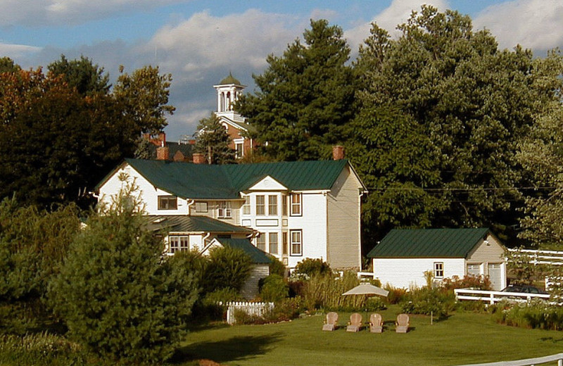 Exterior view of Foster Harris House Bed & Breakfast.