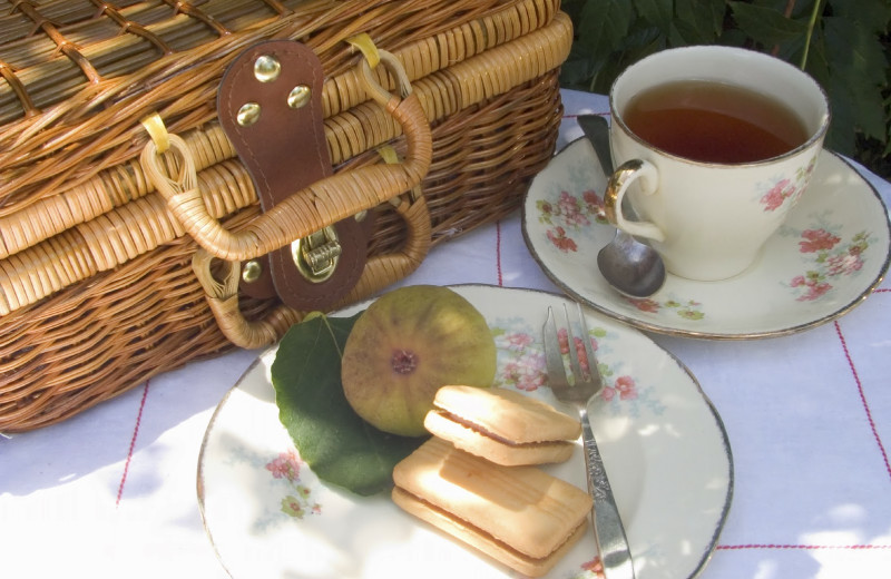 Picnics at Blair House Inn.