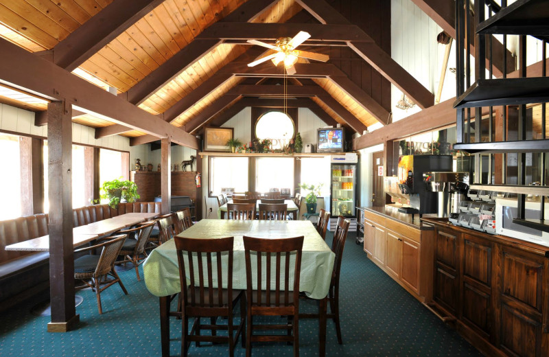 Dining area at Pinewoods Resort.