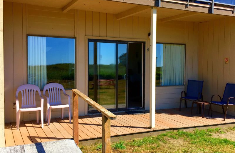 Guest porch at Hi-Tide Ocean Beach Resort.