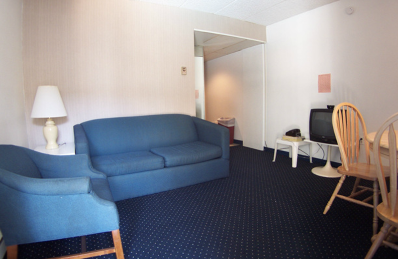Efficiency suite living room at Windjammer Motor Inn.