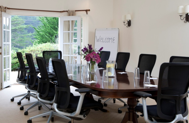 Meeting room at Seal Cove Inn.