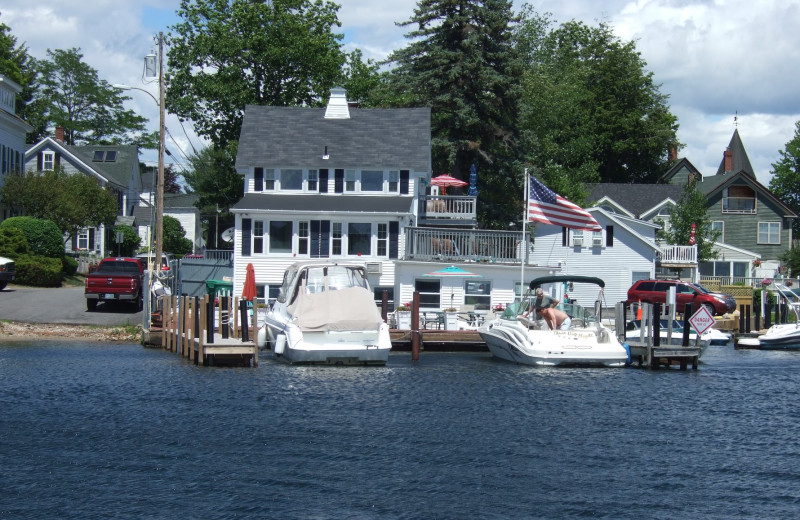 Exterior view of Windrifter Resort.