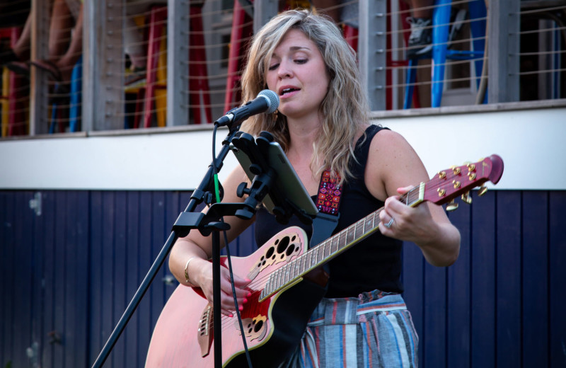 Live music at Linekin Bay Resort.