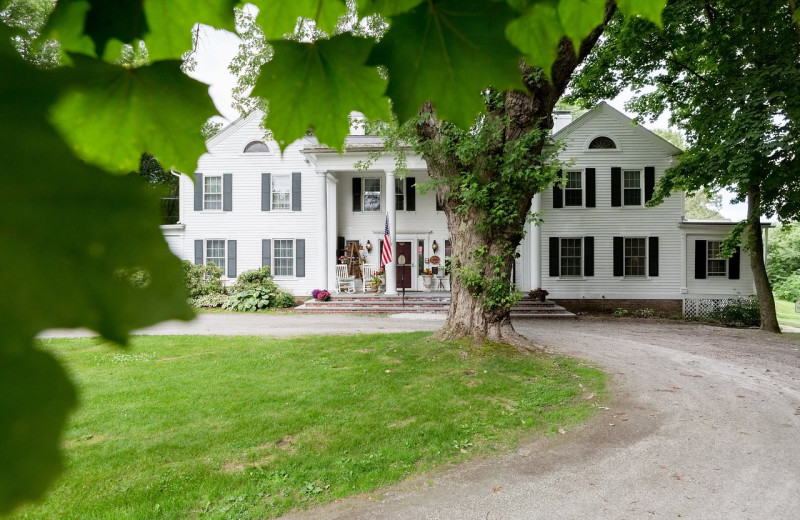 Exterior view of The Inn at Stockbridge.