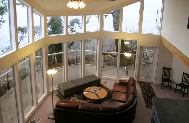 Rental living room at Island Vacation Homes.